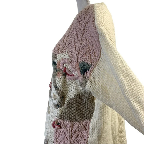 Classic Elements Vintage Chunky Hand Knit Sweater White Pink Flower Appliqué L - Picture 4 of 12